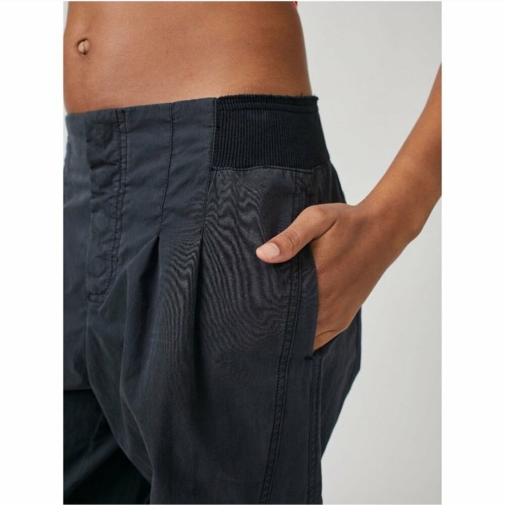 FREE PEOPLE MOVEMENT: “ Mesmerize Me” Pants NWT - Picture 6 of 7